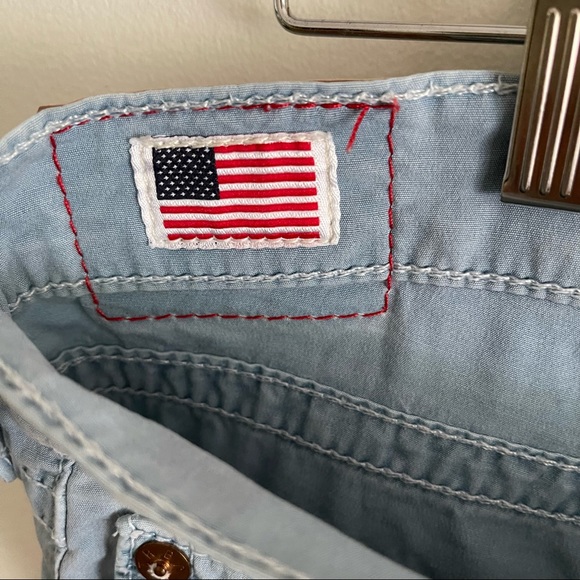 True Religion Jayde light blue cotton turn up shorts (size 27 fits like 28) - Picture 4 of 14